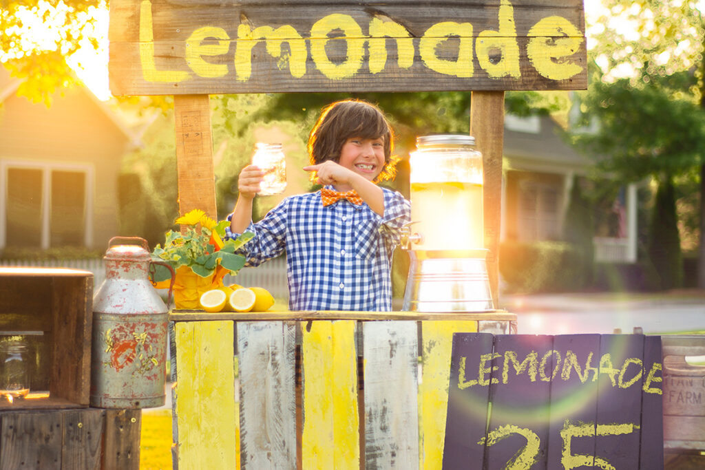 Castle Rock Lemonade Stand Sweetest Day